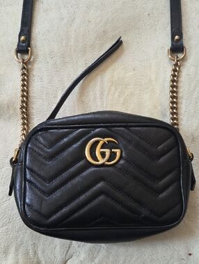 Gucci Black Mini Marmont Bag